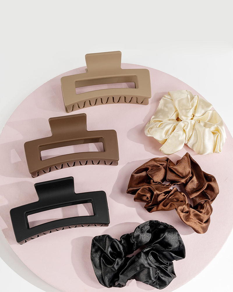 Brushworks Natural Hair Clip & Scrunchie Set