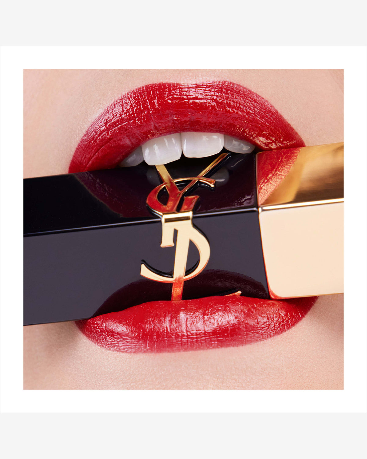 Rouge Pur Couture The Bold 2.8g